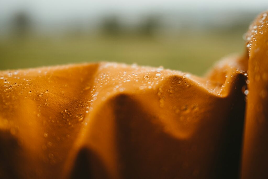 Brown liquid in clear glass